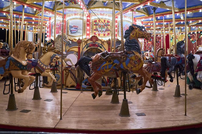 A Christmas Carousel - Making of