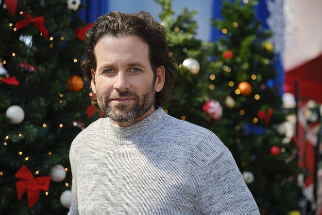 Deliver by Christmas - Werbefoto - Eion Bailey