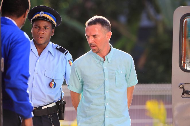 Death in Paradise - Unlike Father, Unlike Son - Photos