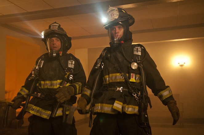 Chicago Fire - Season 1 - Śmierć kolegi - Z filmu