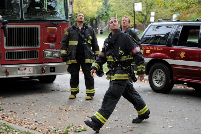 Chicago Fire - Leaving the Station - Photos