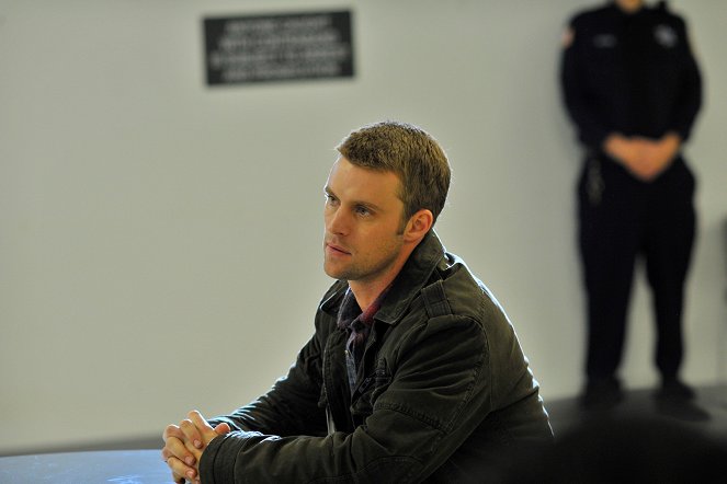 Chicago Fire - Season 1 - Merry Christmas, Etc. - Photos