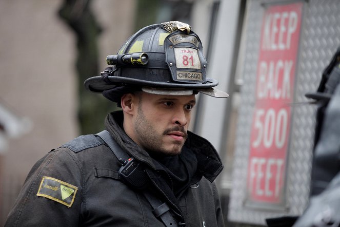 Chicago Fire - Season 1 - A Little Taste - Photos