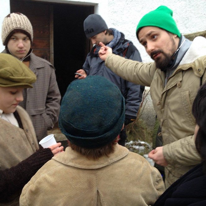 Uchebnik - De filmagens - Dávid Csicskár