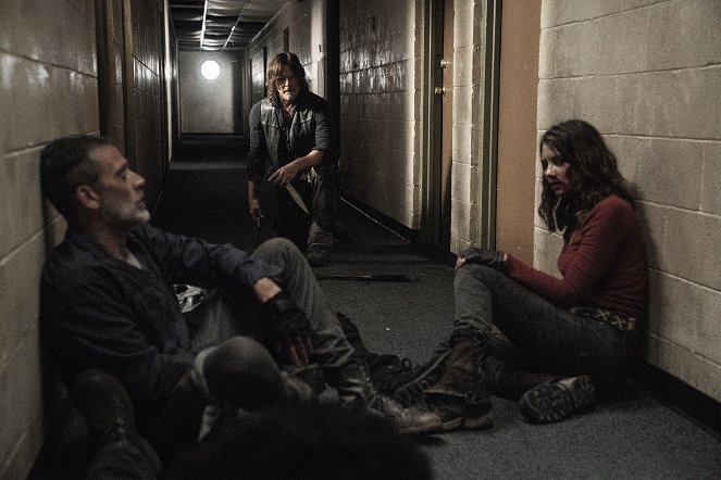The Walking Dead - Der einzige Weg - Filmfotos - Jeffrey Dean Morgan, Norman Reedus, Lauren Cohan