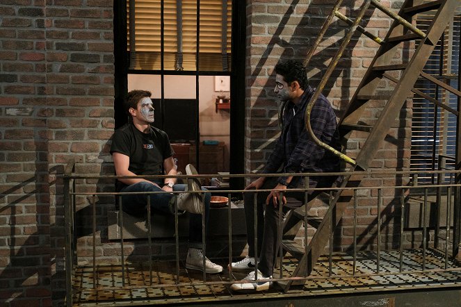 How I Met Your Father - Rivka Rebel - Photos - Christopher Lowell, Suraj Sharma