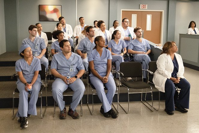 Grey's Anatomy - Die jungen Ärzte - Uneinigkeit - Filmfotos - Chandra Wilson