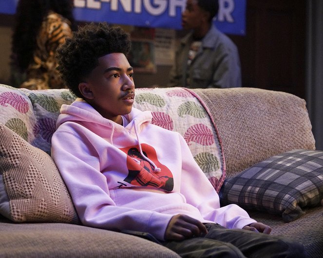 Grown-ish - Season 4 - Nemůžu tě nechat jít - Z filmu - Miles Brown