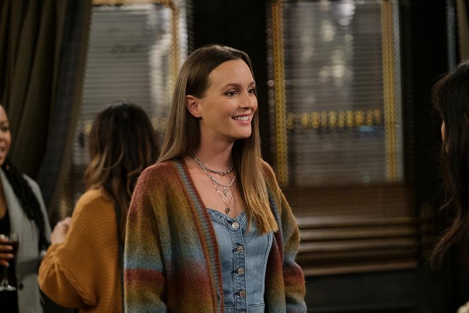 How I Met Your Father - The Perfect Shot - Photos - Leighton Meester