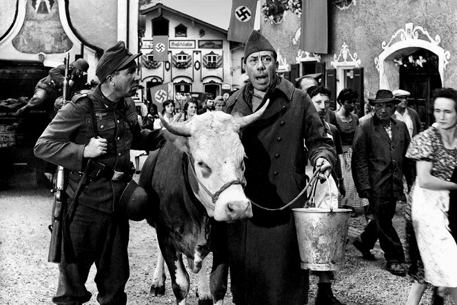 La Vache et le prisonnier - Do filme - Fernandel
