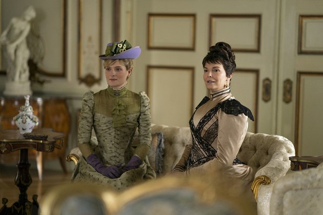 The Gilded Age - Irresistible Change - Do filme - Louisa Jacobson, Jeanne Tripplehorn