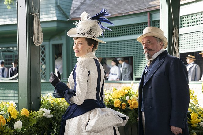 The Gilded Age - Tucked Up in Newport - Photos - Carrie Coon, Nathan Lane