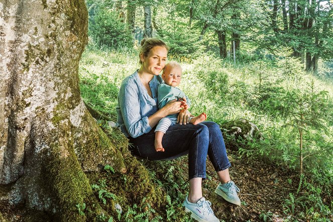 Lena Lorenz - Szülésznő az Alpokban - Season 8 - Freiheit - Filmfotók