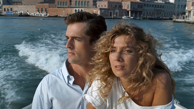 Idegenek Velencében - Filmfotók - Rupert Everett, Natasha Richardson