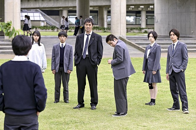 Doragon-zakura - Z filmu - Sara Minami, Seiširó Kató, Hiroši Abe, Kanata Hosoda, Jurina Hirate, Kaito Takahaši