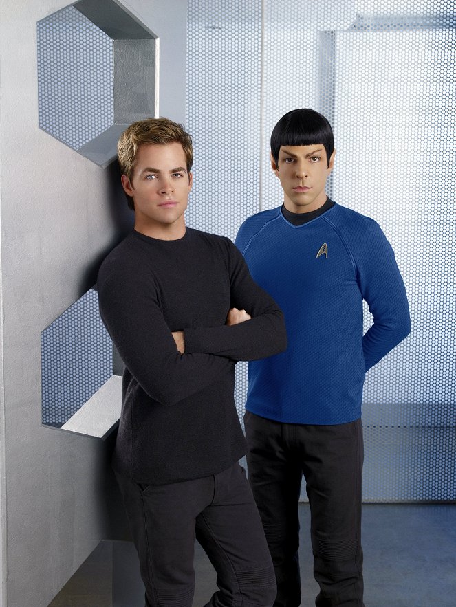 Star Trek - Promóció fotók - Chris Pine, Zachary Quinto