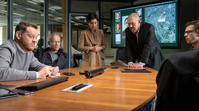 Tatort - Hubertys Rache - Photos - Roland Riebeling, Renan Demirkan, Klaus J. Behrendt, Dietmar Bär