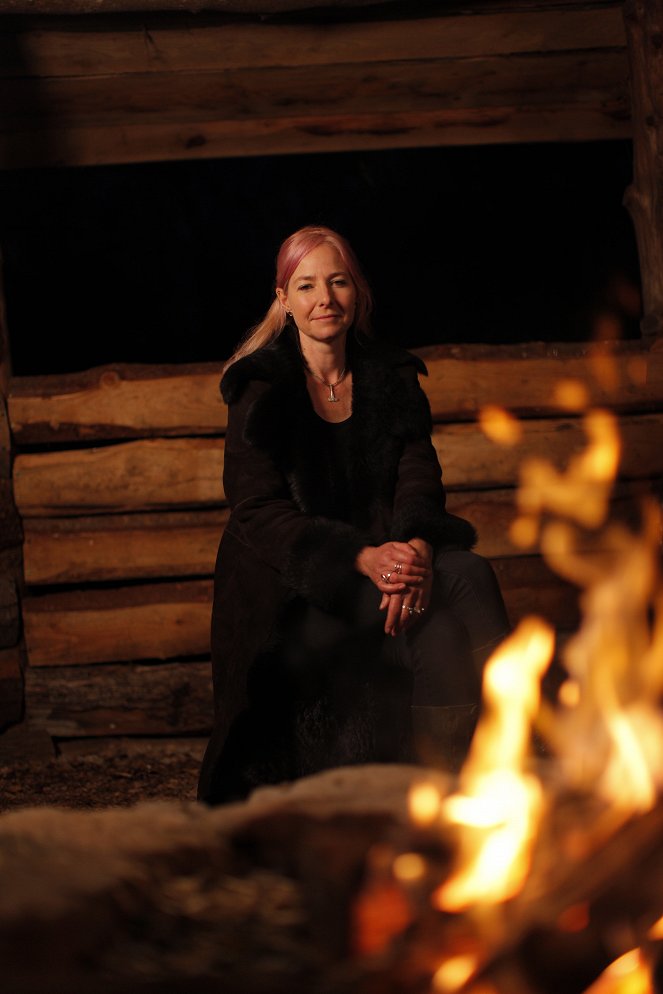 Curse of the Ancients with Alice Roberts - Do filme