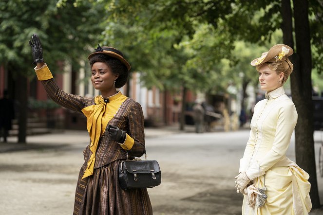 The Gilded Age - Heads Have Rolled for Less - Photos - Denée Benton, Louisa Jacobson