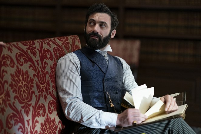 The Gilded Age - Irresistible Change - Photos - Morgan Spector