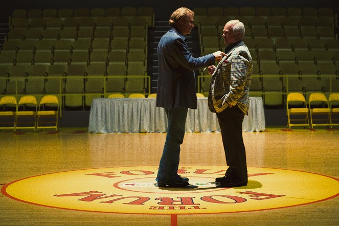 Winning Time: Aufstieg der Lakers-Dynastie - Kampfansage - Filmfotos - John C. Reilly, Michael Chiklis