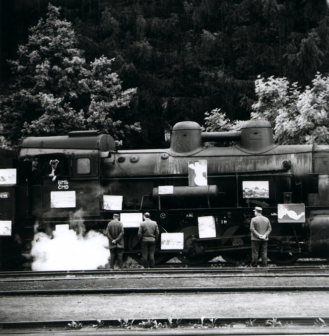 Ostře sledované vlaky - Z filmu