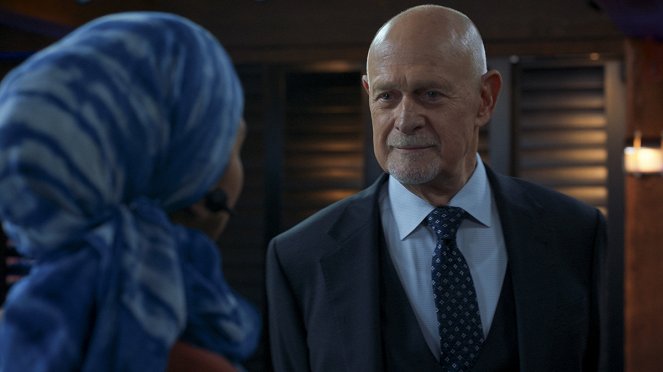 NCIS: Los Angeles - All the Little Things - Do filme - Gerald McRaney