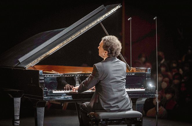 Kissin spielt Gershwin, Berg und Chopin - Salzburger Festspiele 2021 - Z filmu