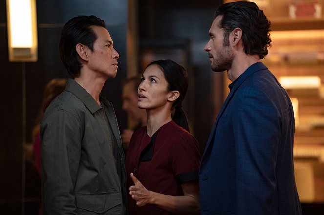 The Cleaning Lady - Season 1 - Photos - Ivan Shaw, Elodie Yung, Adan Canto