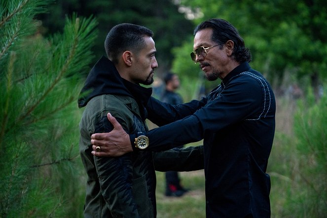 DMZ - Advent - Kuvat elokuvasta - Freddy Miyares, Benjamin Bratt