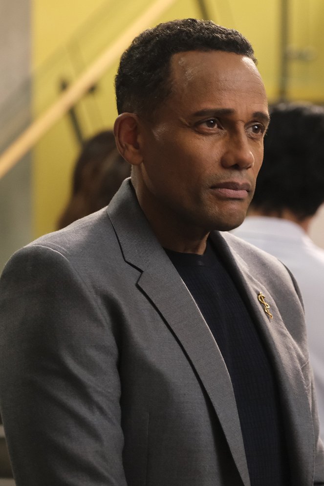 The Good Doctor - The Family - Photos - Hill Harper