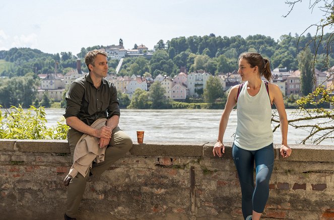 Ein Krimi aus Passau - Zu jung zu sterben - Kuvat elokuvasta - Stefan Rudolf, Marie Leuenberger