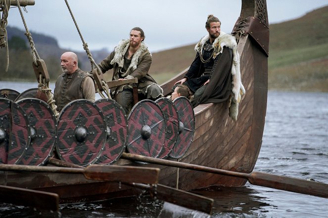 Vikings: Valhalla - Die letzte Tochter von Uppsala - Filmfotos - Sam Corlett, Leo Suter