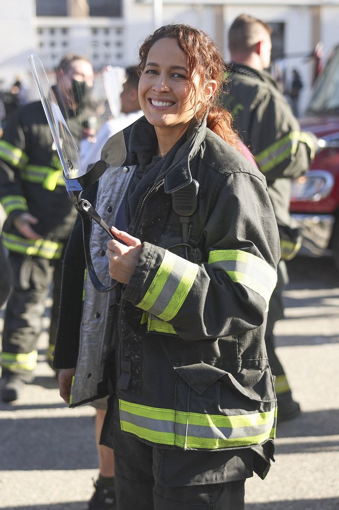 Station 19 - Cold Blue Steel and Sweet Fire - De filmagens