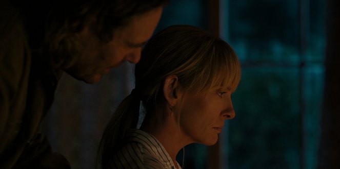 Pieces of Her - Episode 8 - Photos - Toni Collette