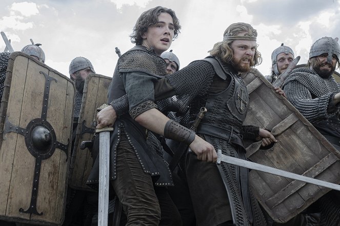 The Last Kingdom - Episode 10 - Film - Harry Gilby, Timothy Innes