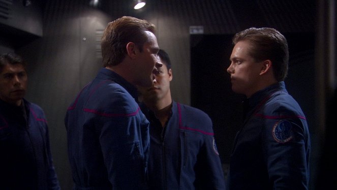 Star Trek: Enterprise - Season 4 - Bound - Photos - Connor Trinneer