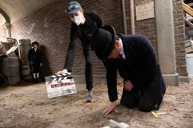 Murdoch Mysteries - The Things We Do for Love: Part 1 - Making of