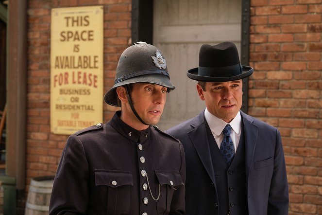 Murdoch Mysteries - The Lady Vanishes - Photos