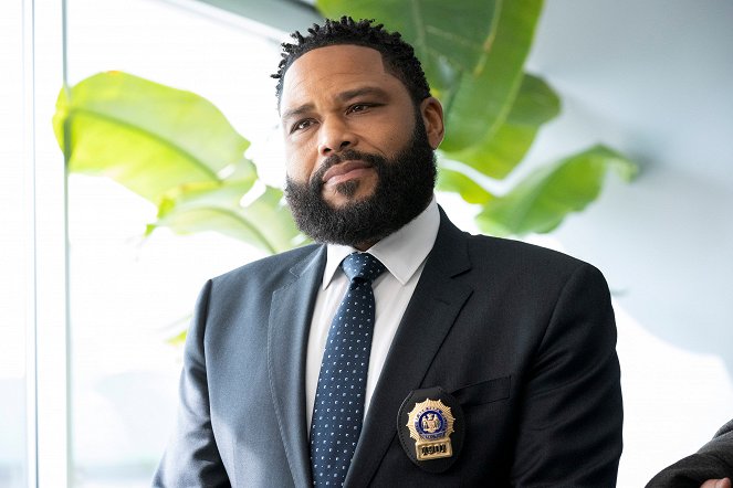 New York District / New York Police Judiciaire - Season 21 - Impossible Dream - Film - Anthony Anderson