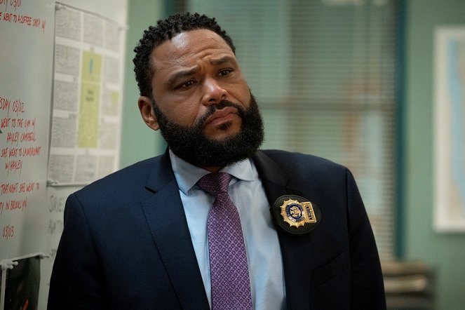 Law & Order - Season 21 - Filtered Life - Photos - Anthony Anderson