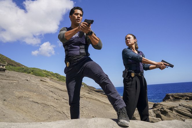 NCIS: Hawai'i - Breach - Film - Alex Tarrant, Vanessa Lachey
