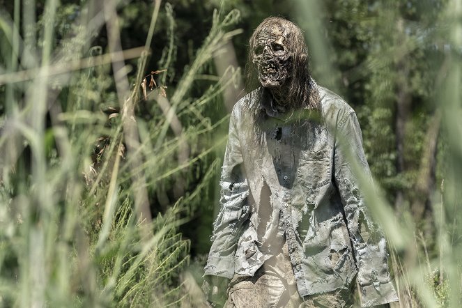 The Walking Dead - Season 11 - Warlords - Photos