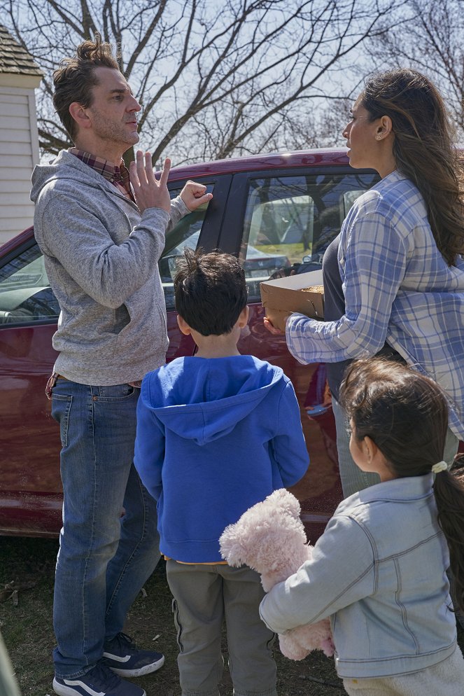 Children Ruin Everything - Road Trip - Photos - Aaron Abrams, Meaghan Rath
