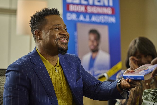 The Resident - Who Will You Be? - Van film - Malcolm-Jamal Warner