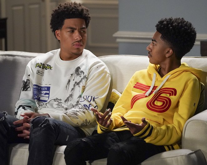 Black-ish - Season 8 - Young, Gifted and Black - Z filmu - Marcus Scribner, Miles Brown