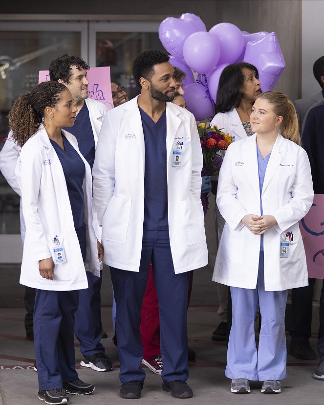 Grey's Anatomy - Die jungen Ärzte - Season 18 - Auf Reisen - Filmfotos - Kelly McCreary, Anthony Hill, Jaicy Elliot
