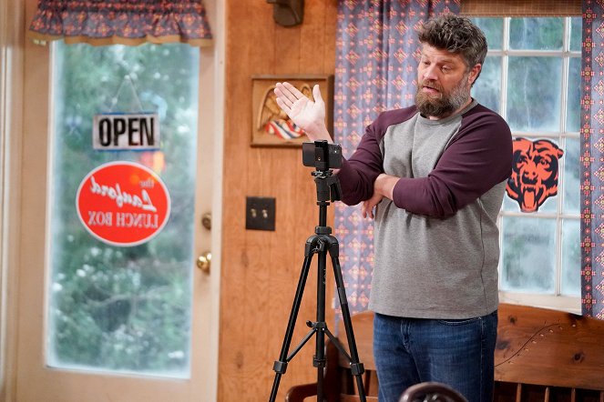 The Conners - Gas Pump, House Dump and Stew Volcano - Film - Jay R. Ferguson