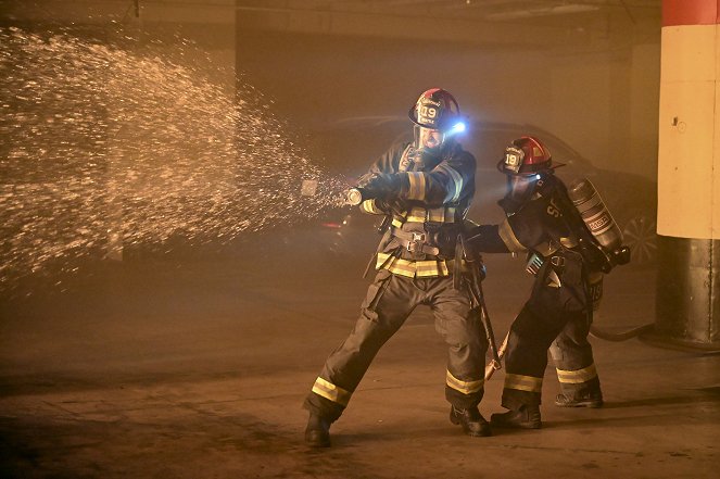 Station 19 - Allein im Dunkeln - Filmfotos