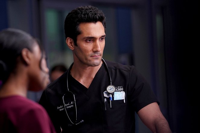 Chicago Med - Season 7 - Be the Change You Want to See - Photos - Dominic Rains